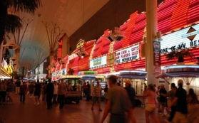 极乐夜生活,极乐都市繁华盛景尽收眼底